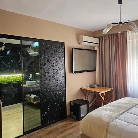 Skanderbeg Square M Apartments, Center, * Tirana