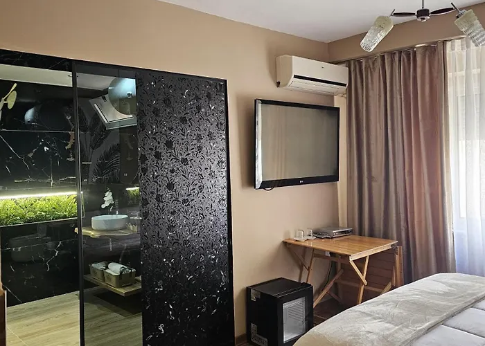 Skanderbeg Square M Apartments, Center, * Tirana